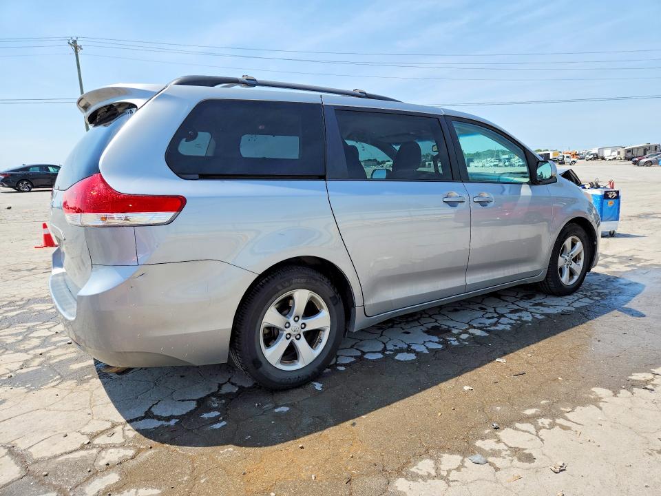 Продаж на аукціоні авто 2014 Toyota Sienna, vin: 5TDKK3DC7ES469874, номер лоту: 53975896