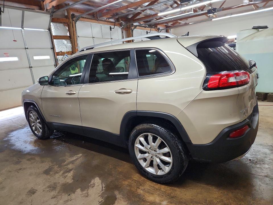 54283536 :رقم المزاد ، 1C4PJMDSXFW648319 vin ، 2015 Jeep Cherokee مزاد بيع
