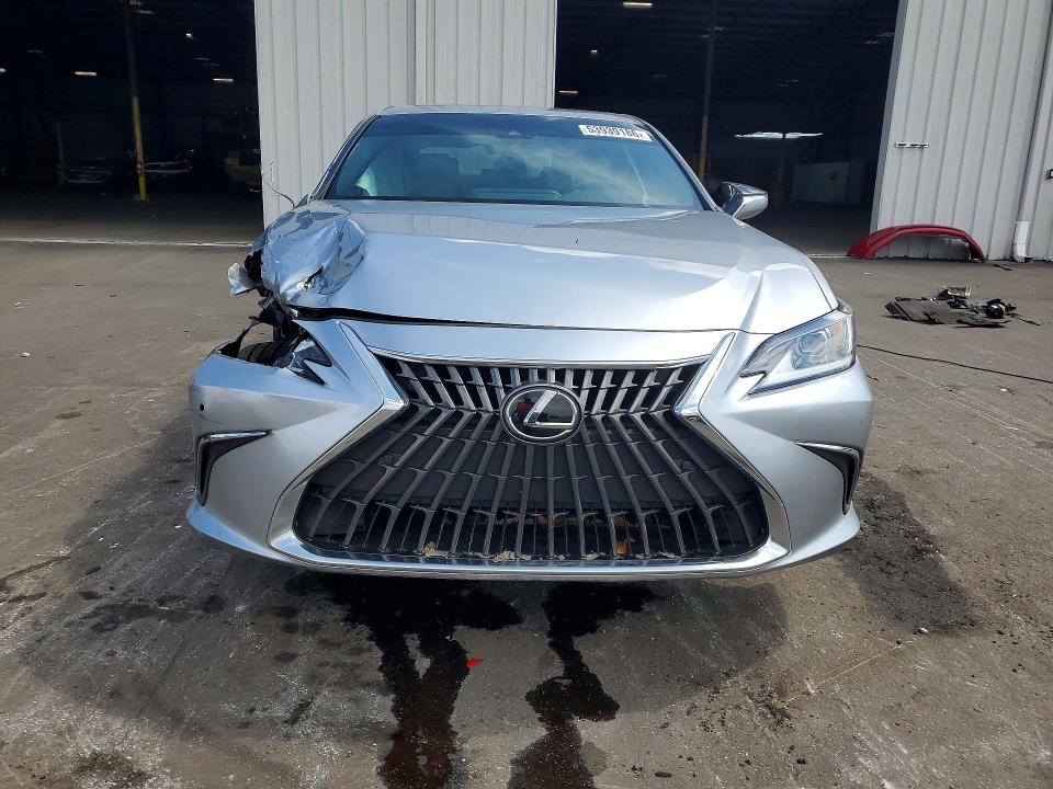 53939186 :رقم المزاد ، 58ADZ1B12NU134273 vin ، 2022 Lexus Es 350 مزاد بيع