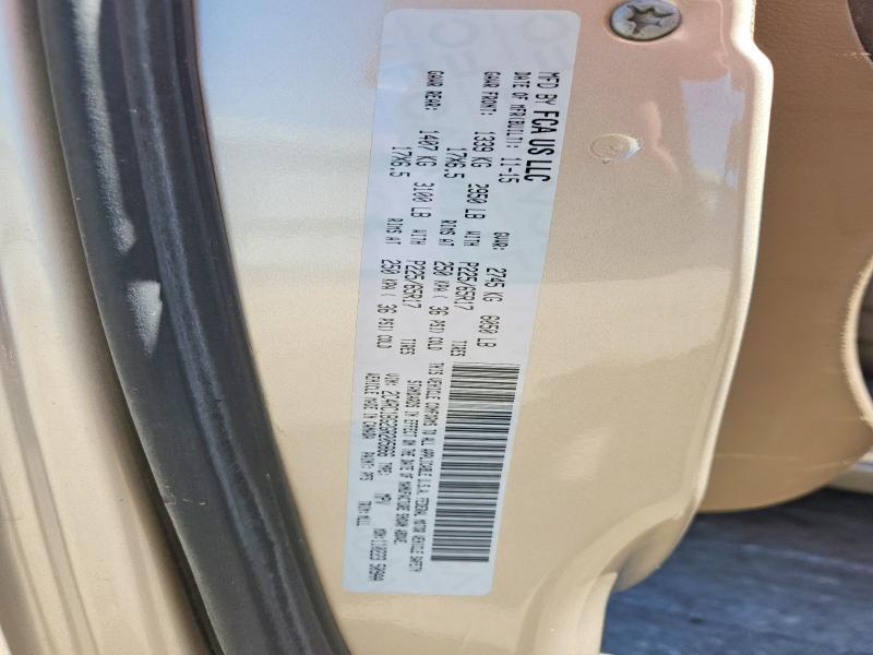 53558366 :رقم المزاد ، 2C4RC1BG2GR205866 vin ، 2016 Chrysler Town & Country مزاد بيع