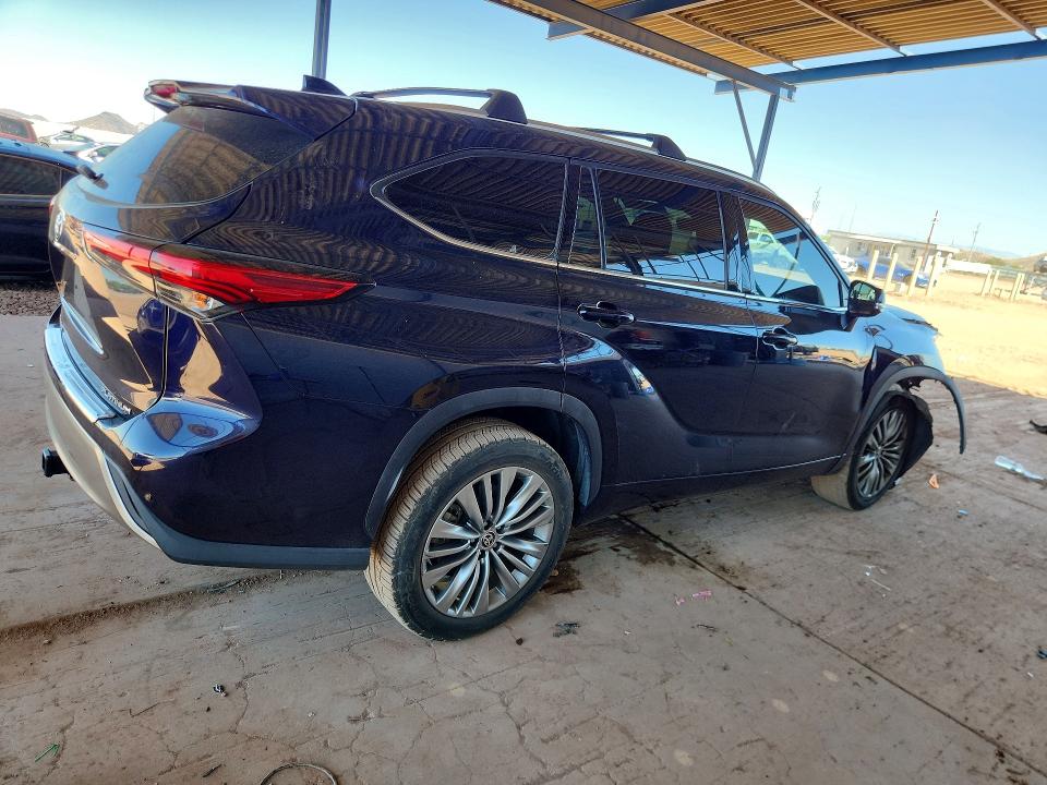2020 Toyota Highlander მანქანა იყიდება აუქციონზე, vin: 5TDFZRAH6LS026645, აუქციონის ნომერი: 53800256