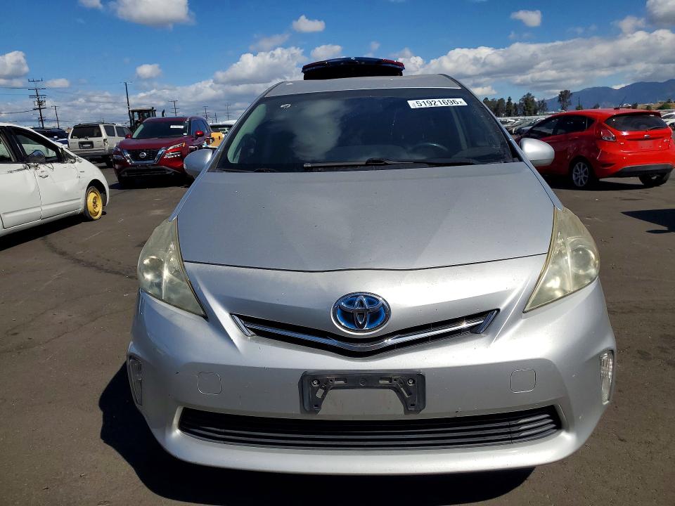 Продажа на аукционе авто 2013 Toyota Prius V, vin: JTDZN3EU1D3197433, номер лота: 51921696