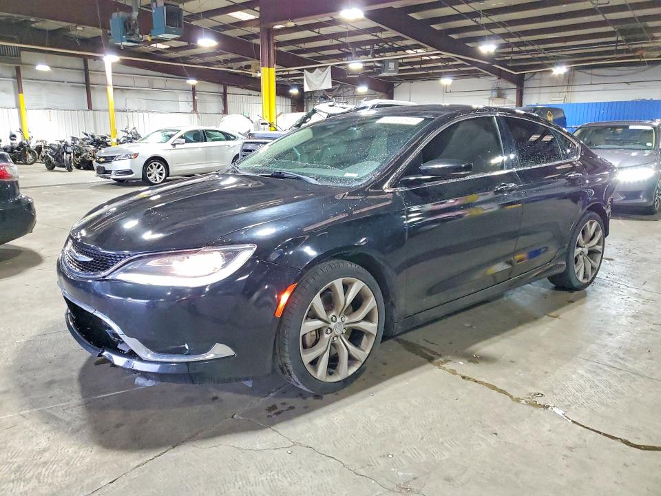 Продаж на аукціоні авто 2015 Chrysler 200, vin: 1C3CCCCB2FN546463, номер лоту: 52702546