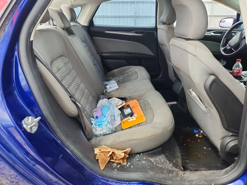 54662756 :رقم المزاد ، 3FA6P0G75GR170105 vin ، 2016 Ford Fusion مزاد بيع