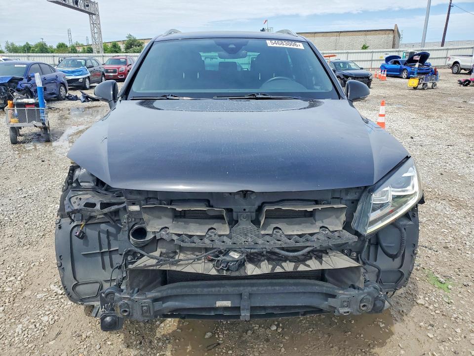 2017 Volkswagen Touareg მანქანა იყიდება აუქციონზე, vin: WVGRF7BP3HD004584, აუქციონის ნომერი: 54683006