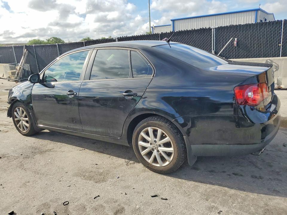 55186886 :رقم المزاد ، 3VWRZ7AJ9AM160919 vin ، 2010 Volkswagen Jetta مزاد بيع