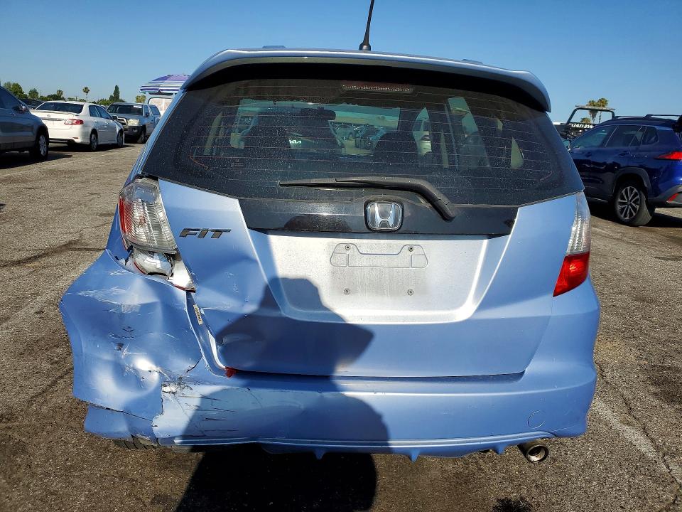 Продажа на аукционе авто 2009 Honda Fit, vin: JHMGE88609S071853, номер лота: 52412326