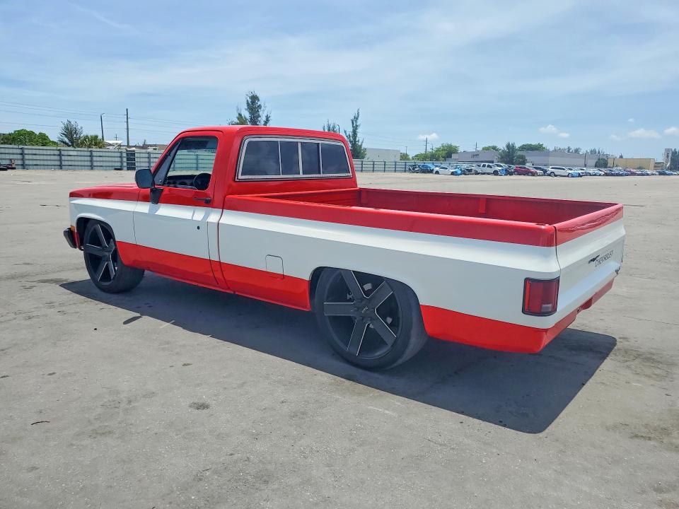 52867176 :رقم المزاد ، 2GCEC14H3D1147524 vin ، 1983 Chev C10 مزاد بيع