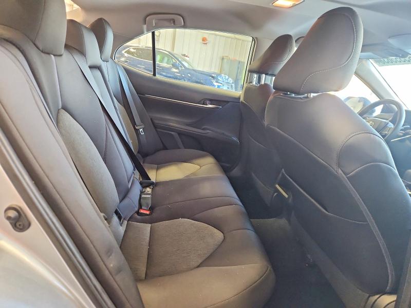 Продаж на аукціоні авто 2021 Toyota Camry, vin: 4T1C31AK2MU564091, номер лоту: 55555636