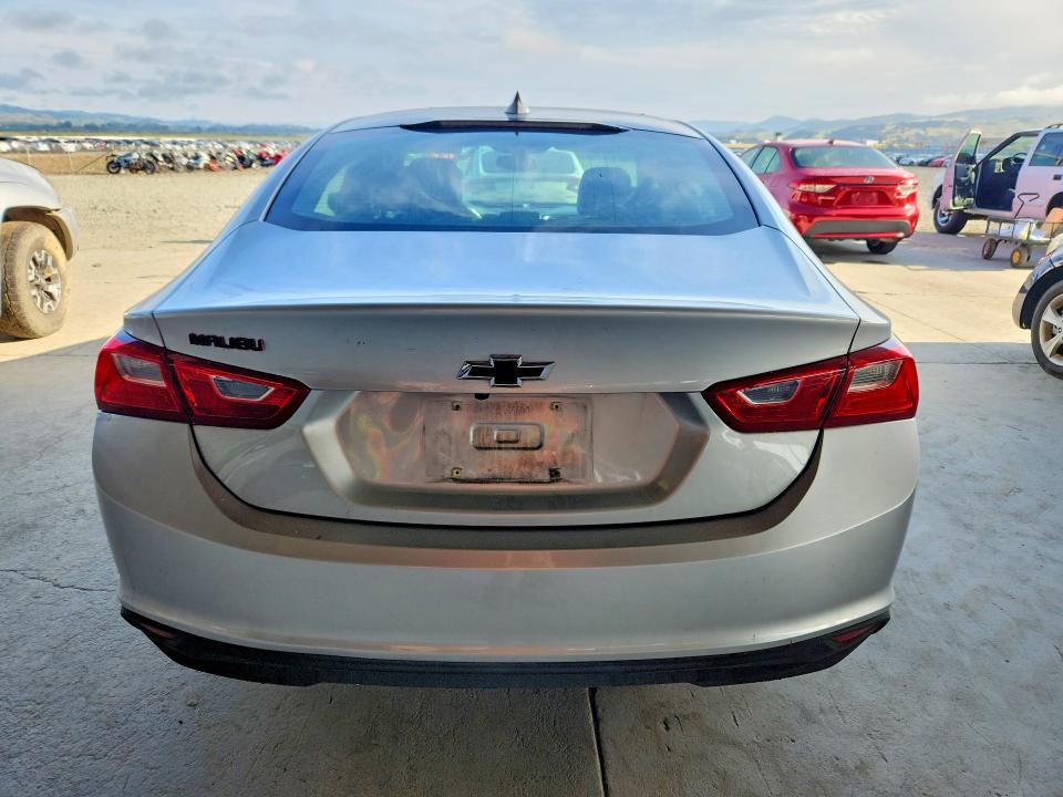Продажа на аукционе авто 2018 Chevrolet Malibu, vin: 1G1ZD5ST5JF213596, номер лота: 52259006