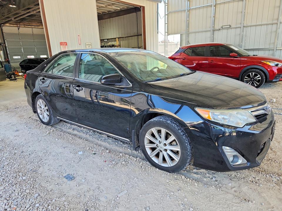52869066 :رقم المزاد ، 4T4BF1FK0CR215849 vin ، 2012 Toyota Camry مزاد بيع