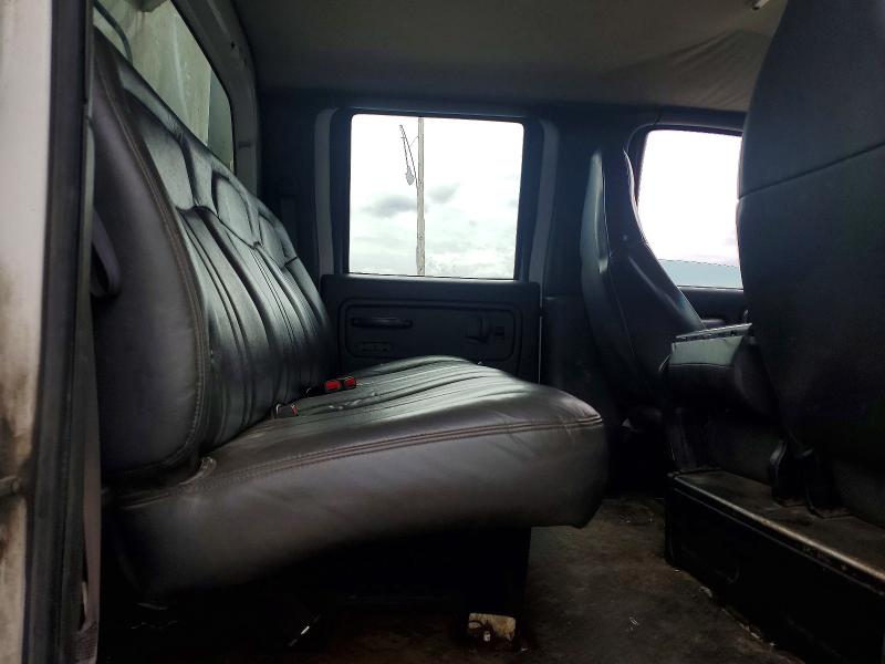 51818056 :رقم المزاد ، 1GDM8E1387F414274 vin ، 2007 Gmc C8500 مزاد بيع