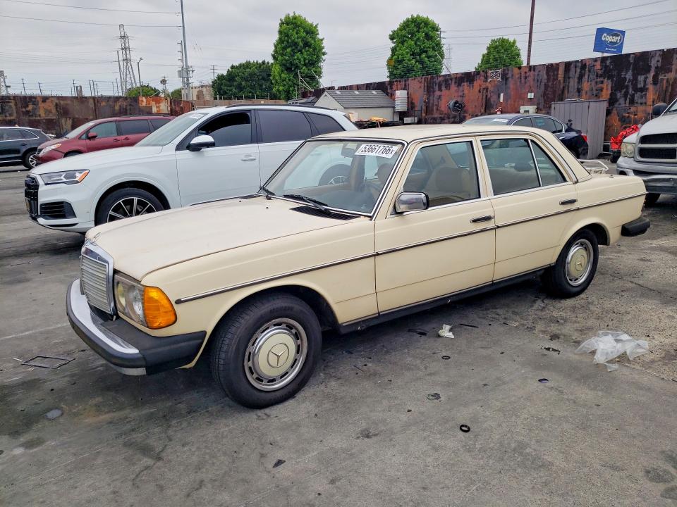 Aukcja sprzedaży 1981 Mercedes-benz 240, vin: WDBAB23A5BB249897, numer aukcji: 53661766