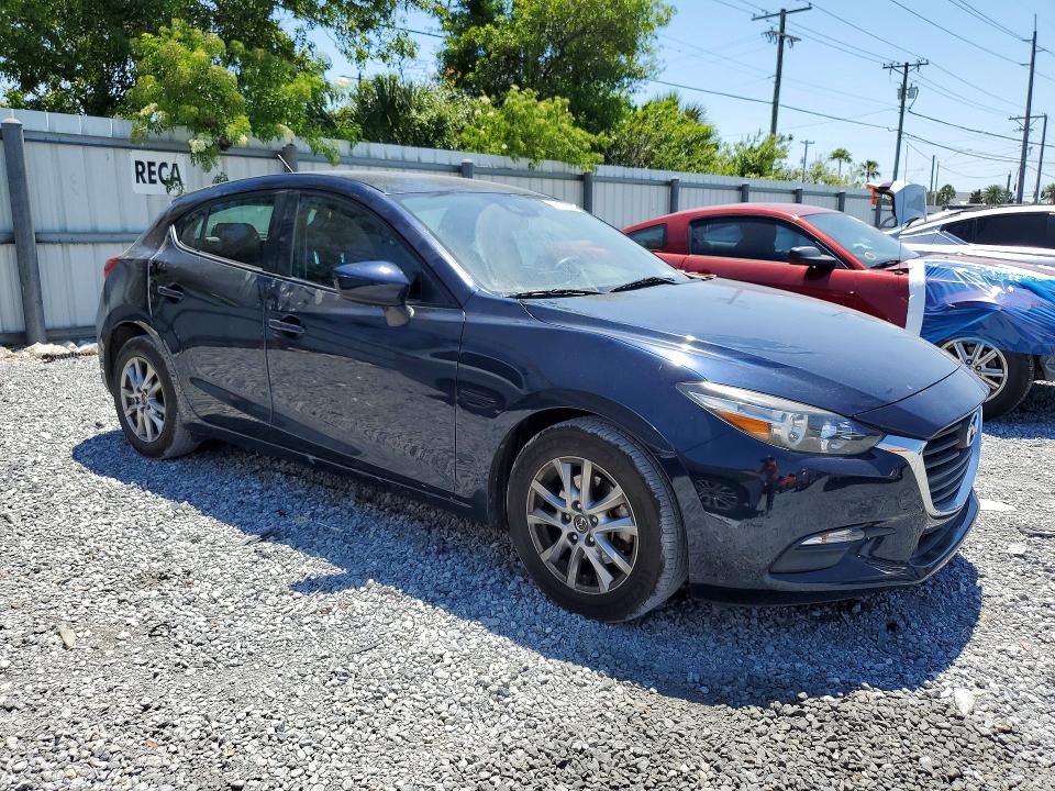 53810096 :رقم المزاد ، 3MZBN1K77JM221486 vin ، 2018 Mazda 3 مزاد بيع