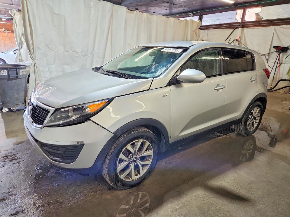 Продажа на аукционе авто 2015 Kia Sportage, vin: KNDPBCAC3F7677658, номер лота: 54052896