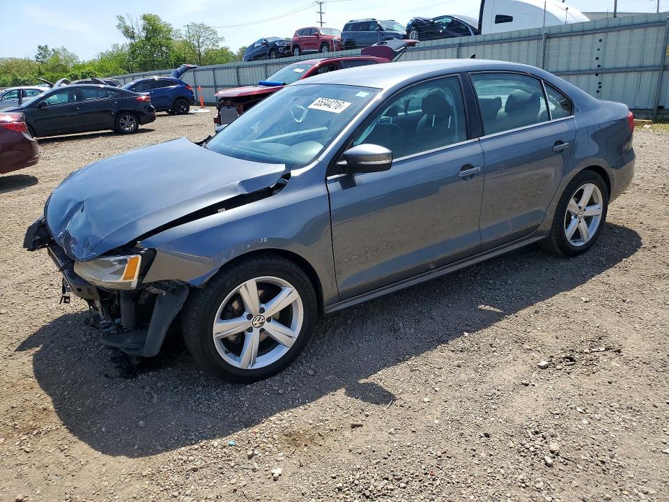 55344216 :رقم المزاد ، 3VWLA7AJ4FM324419 vin ، 2015 Volkswagen Jetta مزاد بيع