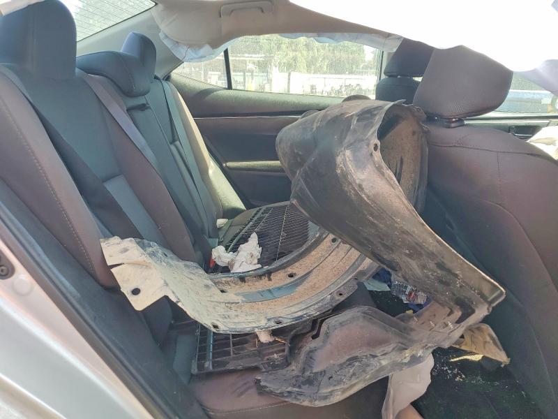 54113576 :رقم المزاد ، 5YFBURHE6KP867347 vin ، 2019 Toyota Corolla مزاد بيع