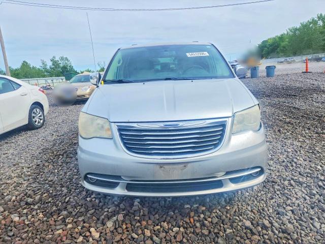 54512996 :رقم المزاد ، 2A4RR8DG7BR746788 vin ، 2011 Chrysler Town & Countr مزاد بيع