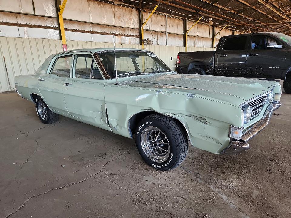 53513736 :رقم المزاد ، 8K31F130395 vin ، 1968 Ford Fairlane مزاد بيع