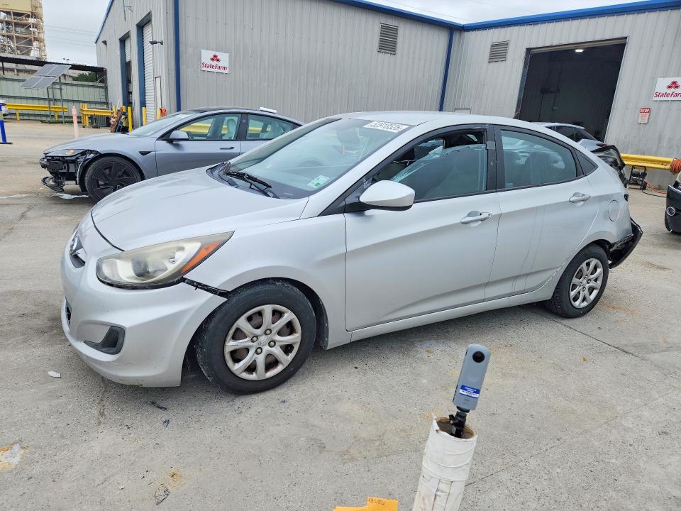 Aukcja sprzedaży 2013 Hyundai Accent, vin: KMHCT4AE0DU523230, numer aukcji: 52918526