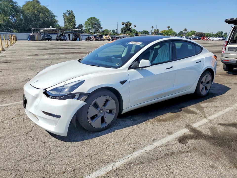 Auction sale of the 2023 Tesla Model 3, vin: 5YJ3E1EA2PF498395, lot number: 54279936
