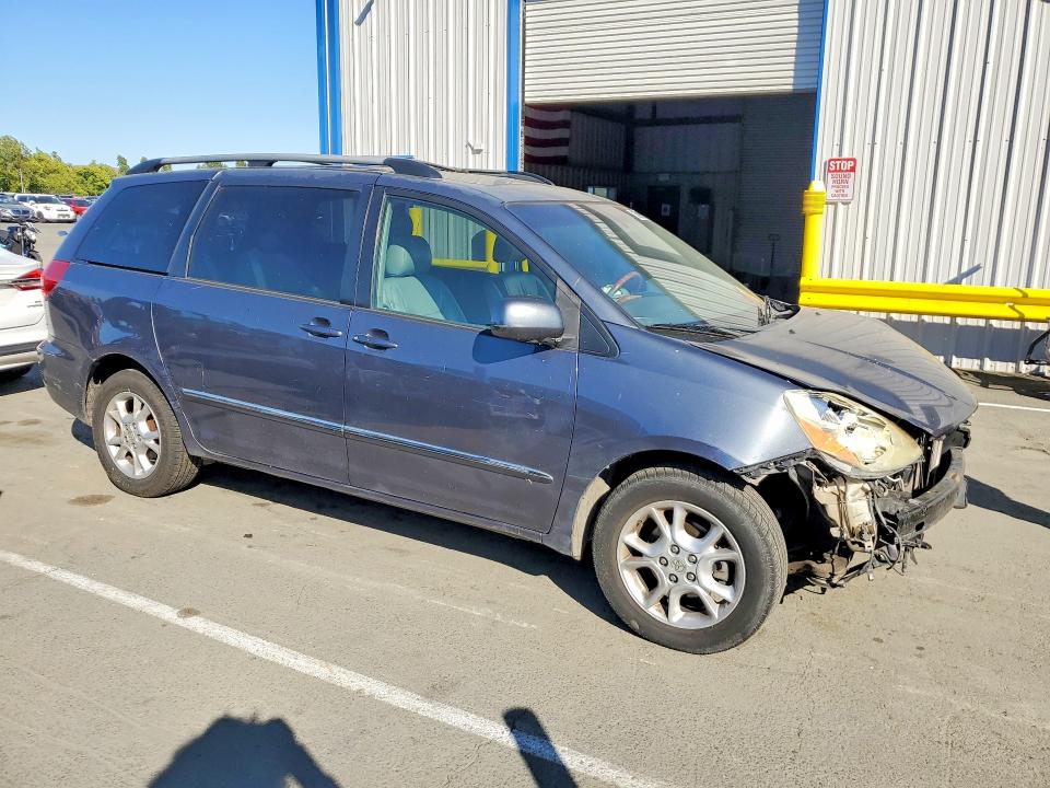 Продажа на аукционе авто 2006 Toyota Sienna Van 2wd, vin: 5TDBA22C76S073557, номер лота: 53628956