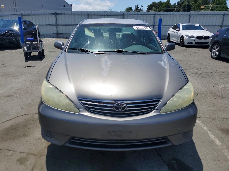 55163406 :رقم المزاد ، 4T1BF30KX6U621849 vin ، 2006 Toyota Camry مزاد بيع