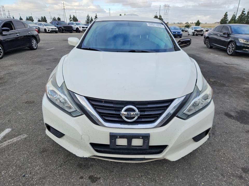 Продаж на аукціоні авто 2017 Nissan Altima, vin: 1N4AL3AP6HN348396, номер лоту: 54911656