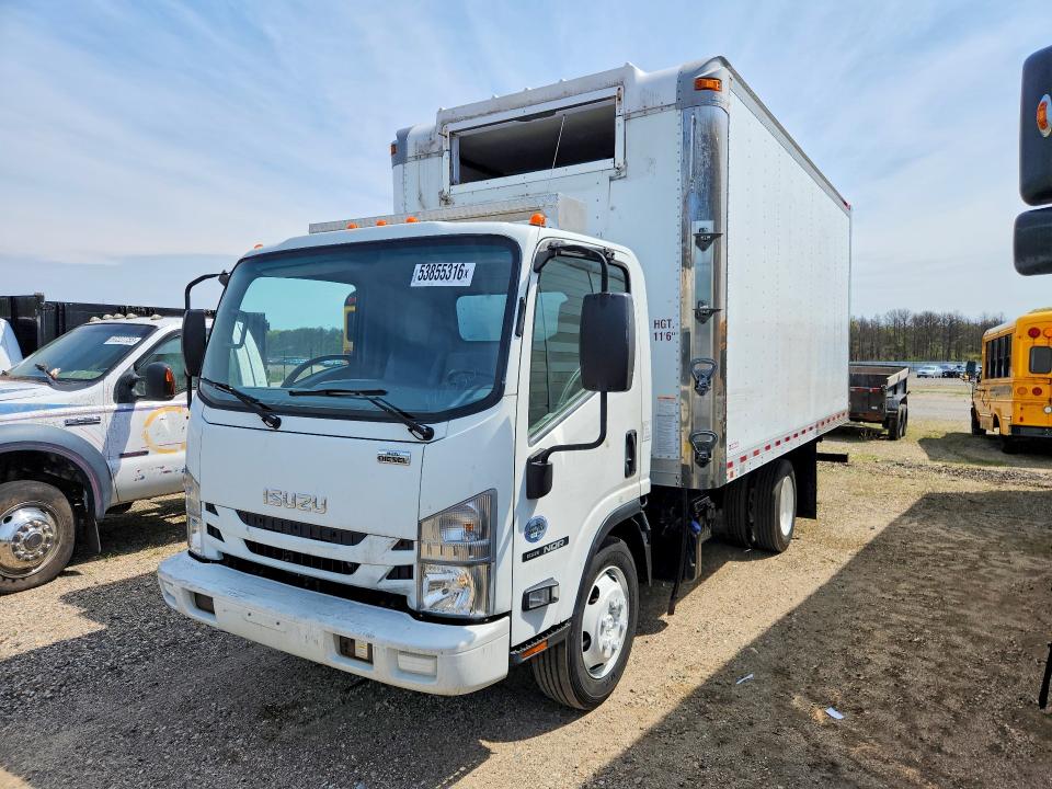 53855316 :رقم المزاد ، JALE5W162J7900225 vin ، 2018 Isuzu Nqr مزاد بيع