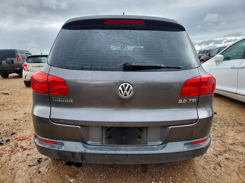 2012 Volkswagen Tiguan მანქანა იყიდება აუქციონზე, vin: WVGAV7AXXCW097733, აუქციონის ნომერი: 52152796