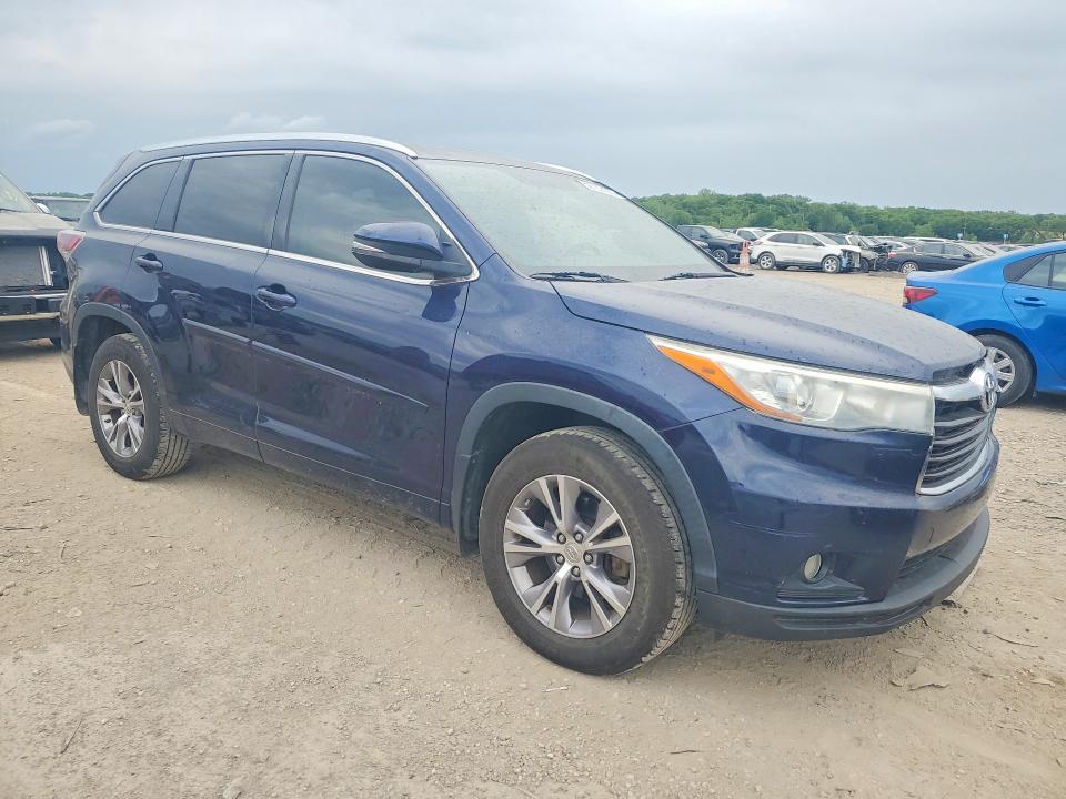 2015 Toyota Highlander მანქანა იყიდება აუქციონზე, vin: 5TDJKRFH7FS106595, აუქციონის ნომერი: 52739196