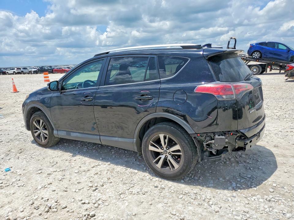 54689646 :رقم المزاد ، 2T3WFREV3JW416042 vin ، 2018 Toyota Rav4 مزاد بيع