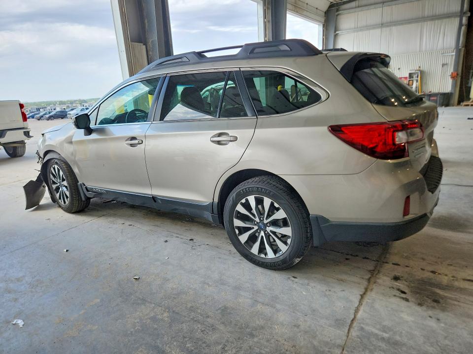 Продажа на аукционе авто 2015 Subaru Outback, vin: 4S4BSELC3F3211928, номер лота: 54081596