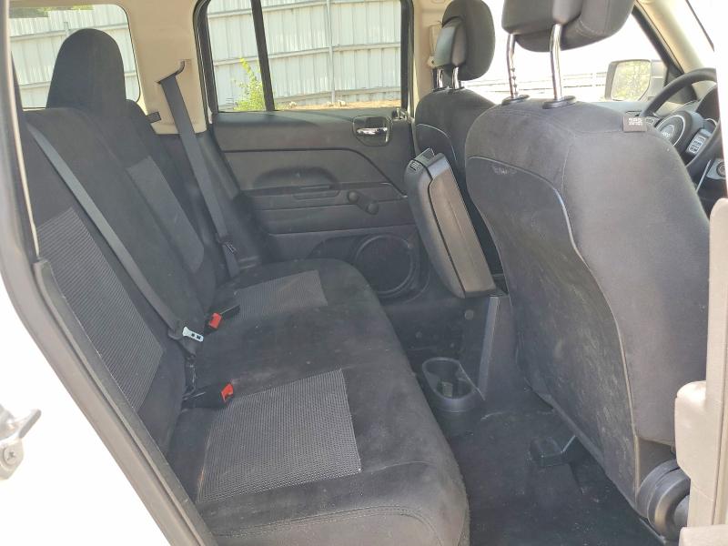 54636326 :رقم المزاد ، 1C4NJPBB1FD335103 vin ، 2015 Jeep Patriot مزاد بيع