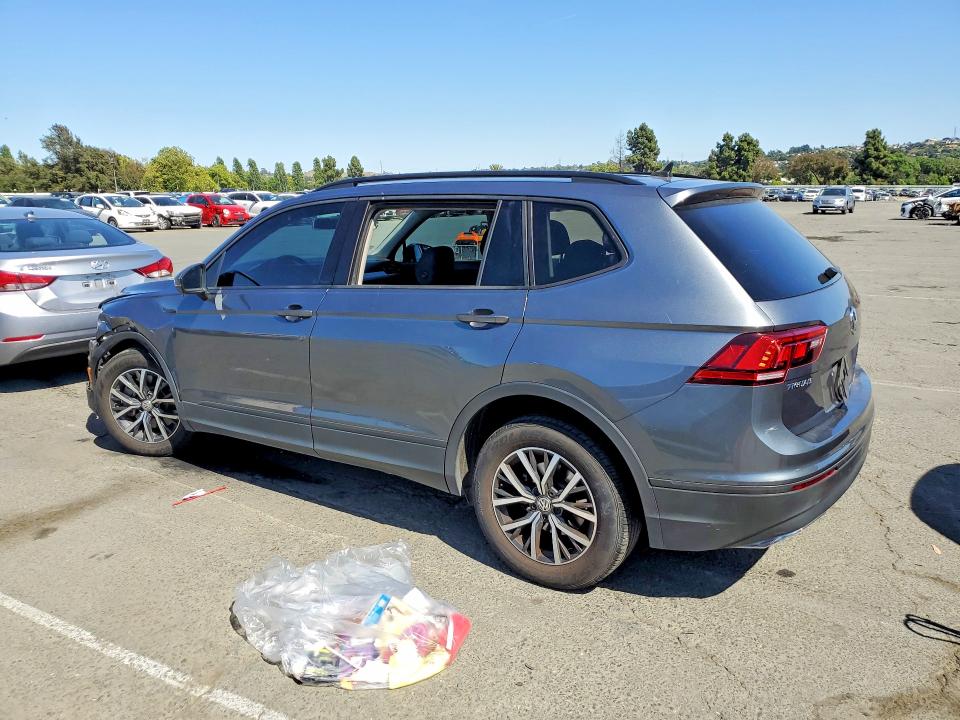 Продажа на аукционе авто 2021 Volkswagen Tiguan, vin: 3VV1B7AX2MM044296, номер лота: 53845356