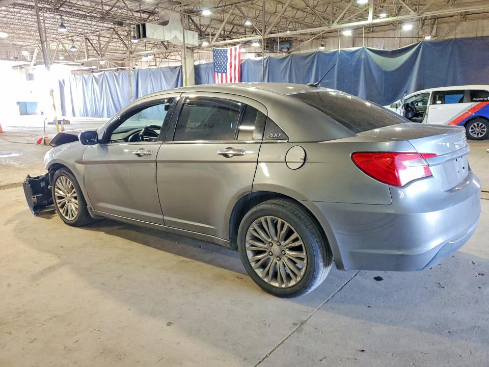 2011 Chrysler 200 მანქანა იყიდება აუქციონზე, vin: 1C3BC2FG1BN603596, აუქციონის ნომერი: 53254376