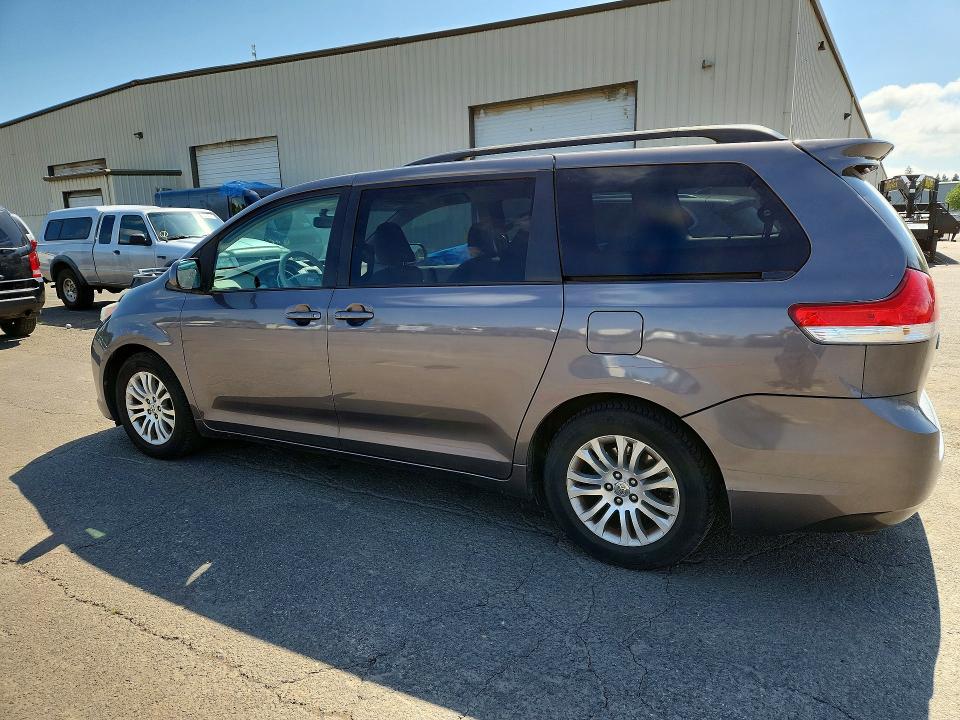 Продаж на аукціоні авто 2011 Toyota Sienna, vin: 5TDYK3DC6BS171211, номер лоту: 54980336