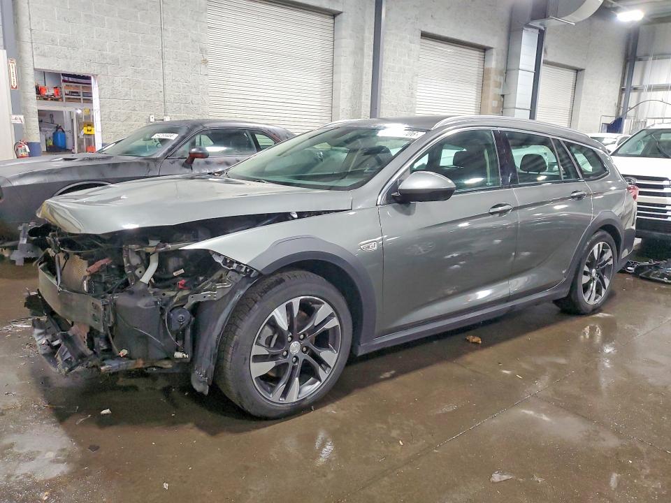 2018 Buick Regal Tourx მანქანა იყიდება აუქციონზე, vin: W04GU8SX2J1095873, აუქციონის ნომერი: 54102406
