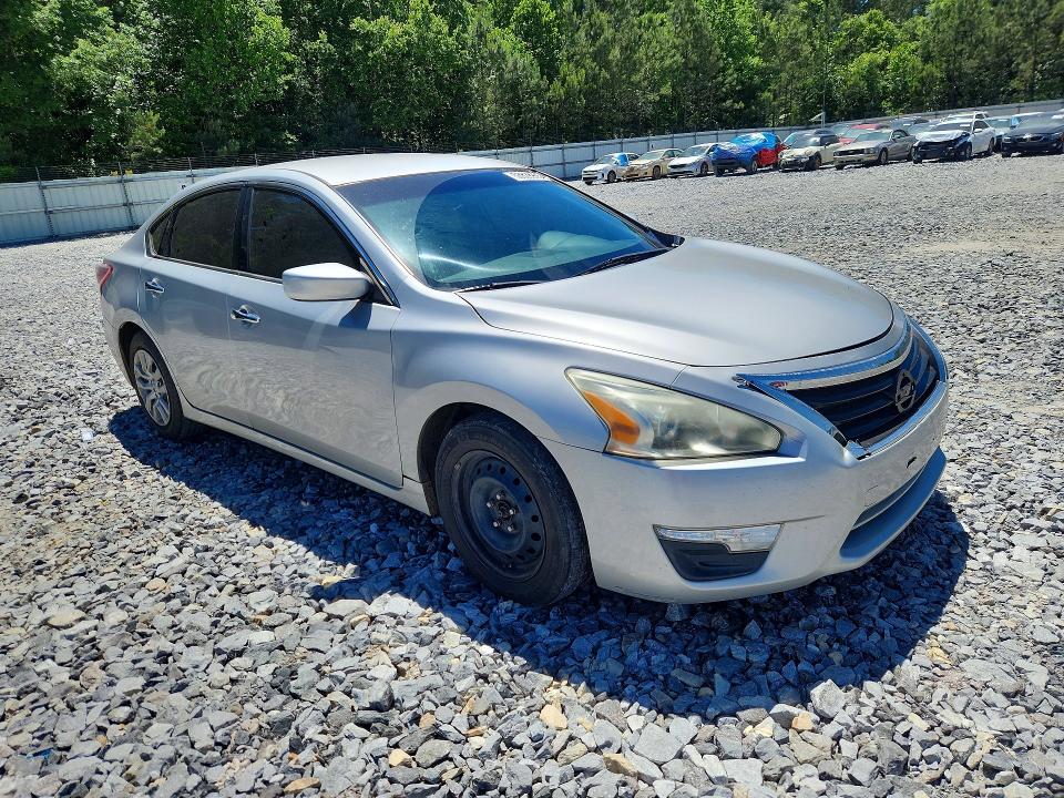 2013 Nissan Altima მანქანა იყიდება აუქციონზე, vin: 1N4AL3AP1DC904720, აუქციონის ნომერი: 53828976