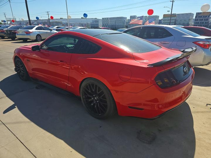 Продажа на аукционе авто 2015 Ford Mustang, vin: 1FA6P8CF0F5318688, номер лота: 53557786