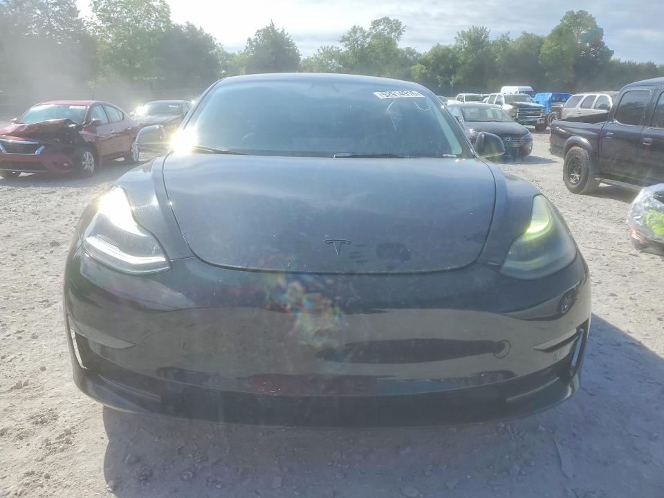 Продажа на аукционе авто 2022 Tesla Model 3, vin: 5YJ3E1EB3NF185538, номер лота: 52914916