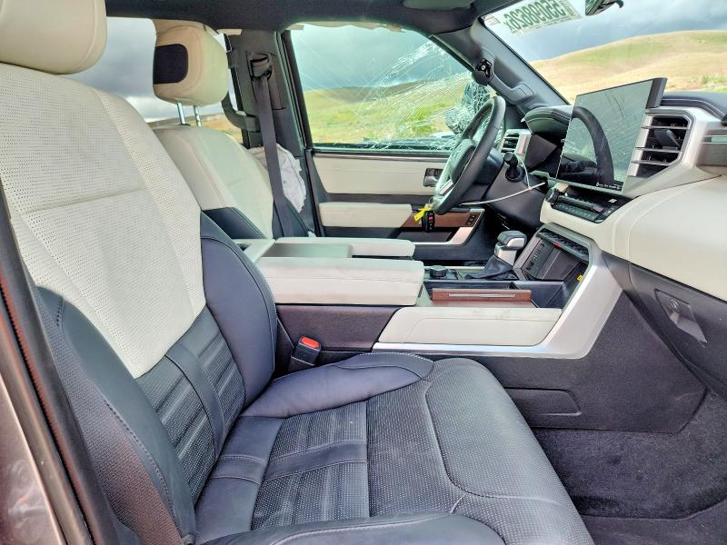 Продаж на аукціоні авто 2024 Toyota Sequoia, vin: 7SVAAABA9RX040245, номер лоту: 55098626