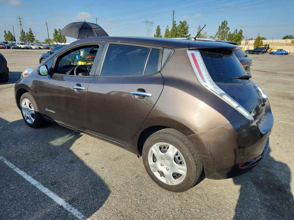53652706 :رقم المزاد ، 1N4BZ0CP2HC301571 vin ، 2017 Nissan Leaf مزاد بيع