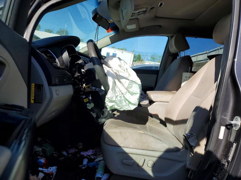 Продажа на аукционе авто 2016 Kia Sedona, vin: KNDMB5C18G6189517, номер лота: 53030726