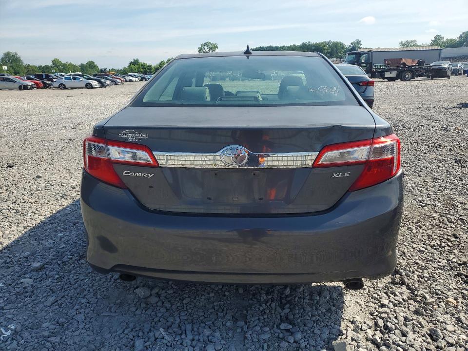 52986516 :رقم المزاد ، 4T1BK1FK9CU512608 vin ، 2012 Toyota Camry مزاد بيع