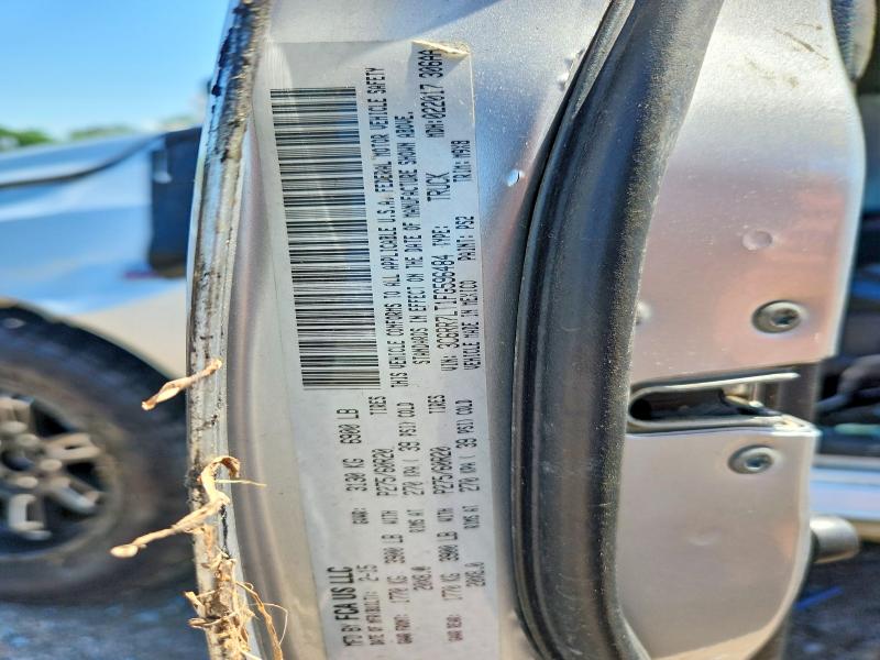 55251636 :رقم المزاد ، 3C6RR7LT1FG596484 vin ، 2015 Ram 1500 مزاد بيع