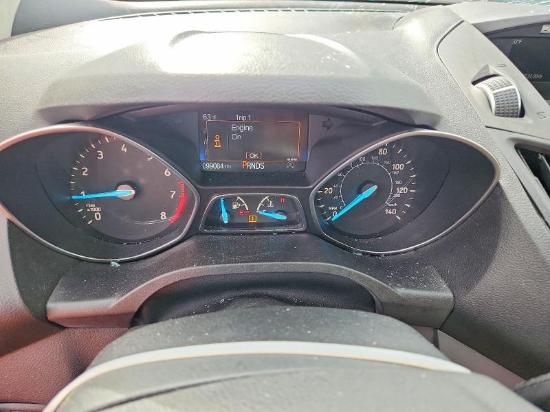 54996706 :رقم المزاد ، 1FMCU0GD1HUD53485 vin ، 2017 Ford Escape مزاد بيع