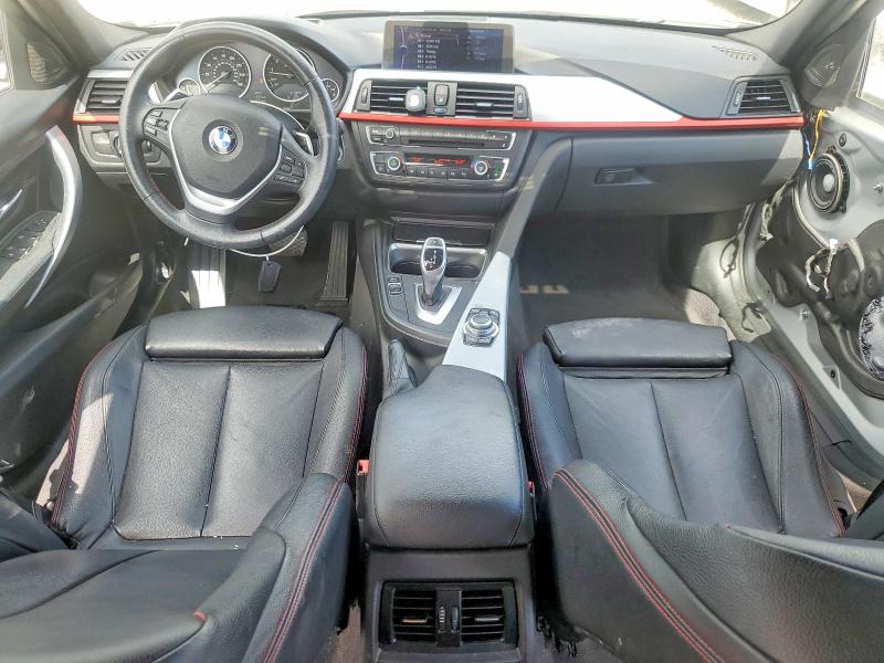 52230326 :رقم المزاد ، WBA3C1C5XCF431817 vin ، 2012 Bmw 328 مزاد بيع
