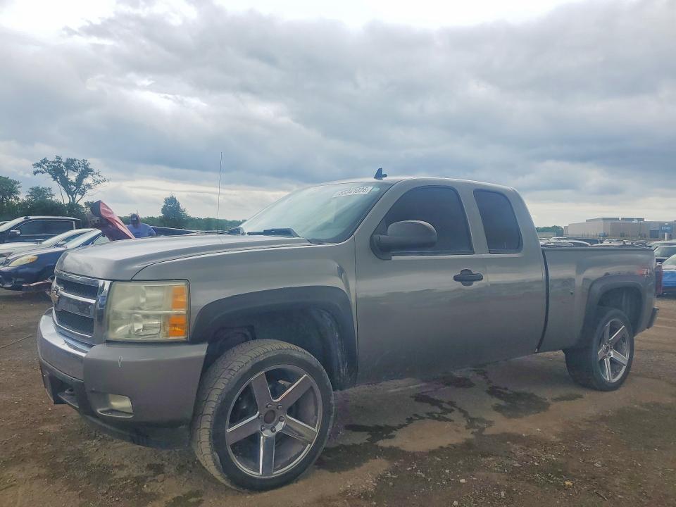 Продажа на аукционе авто 2008 Chevrolet Silverado, vin: 1GCEK19J58Z232179, номер лота: 55341026