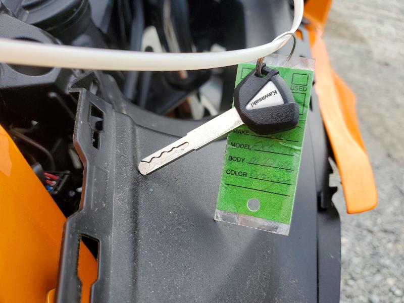 2025 Kawasaki Ex650 მანქანა იყიდება აუქციონზე, vin: ML5EXEP12SDAF2215, აუქციონის ნომერი: 52935896